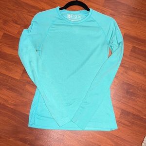 EUC Figs long sleeve salta top in sold out limited edition “fresh Aqua”. Small.